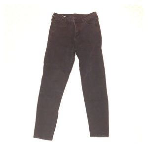 High Rise, Butt-Hugging Black Jeans